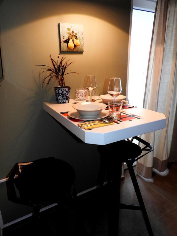 Delight Loft Apartment Ровин Екстериор снимка