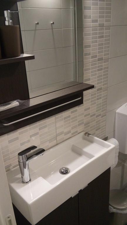 Delight Loft Apartment Ровин Екстериор снимка